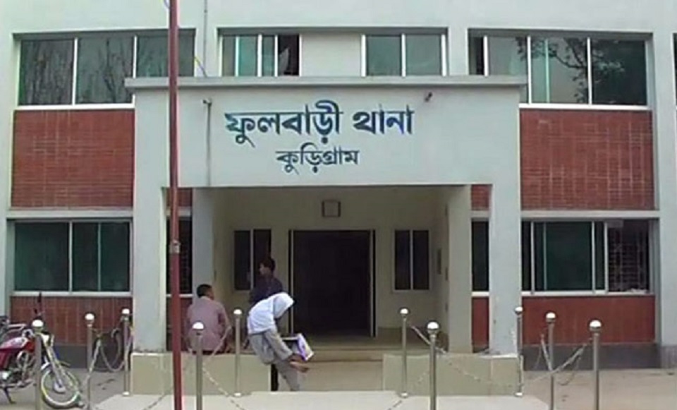 ডোবায় মোটর সাইকেলসহ মিলল পুলিশের লাশ