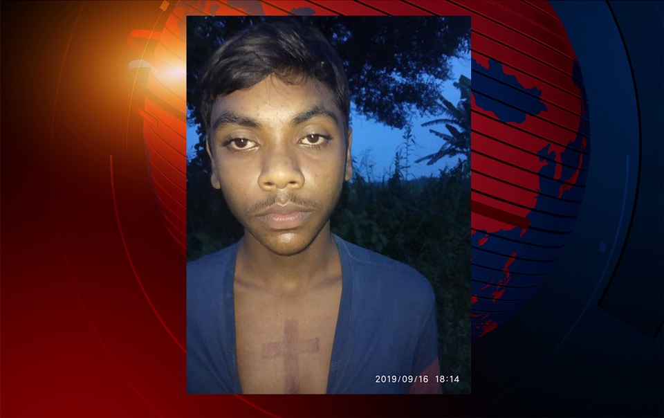 ভয় দেখিয়ে স্কুল শিক্ষার্থীকে খ্রিস্টান ধর্মে ধর্মান্তরিত করার অভিযোগ, আটক ১