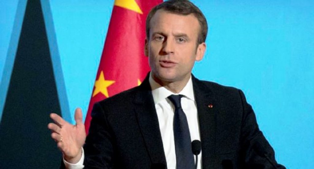 করোনায় ফ্রান্সের 'বিজয়' ঘোষণা