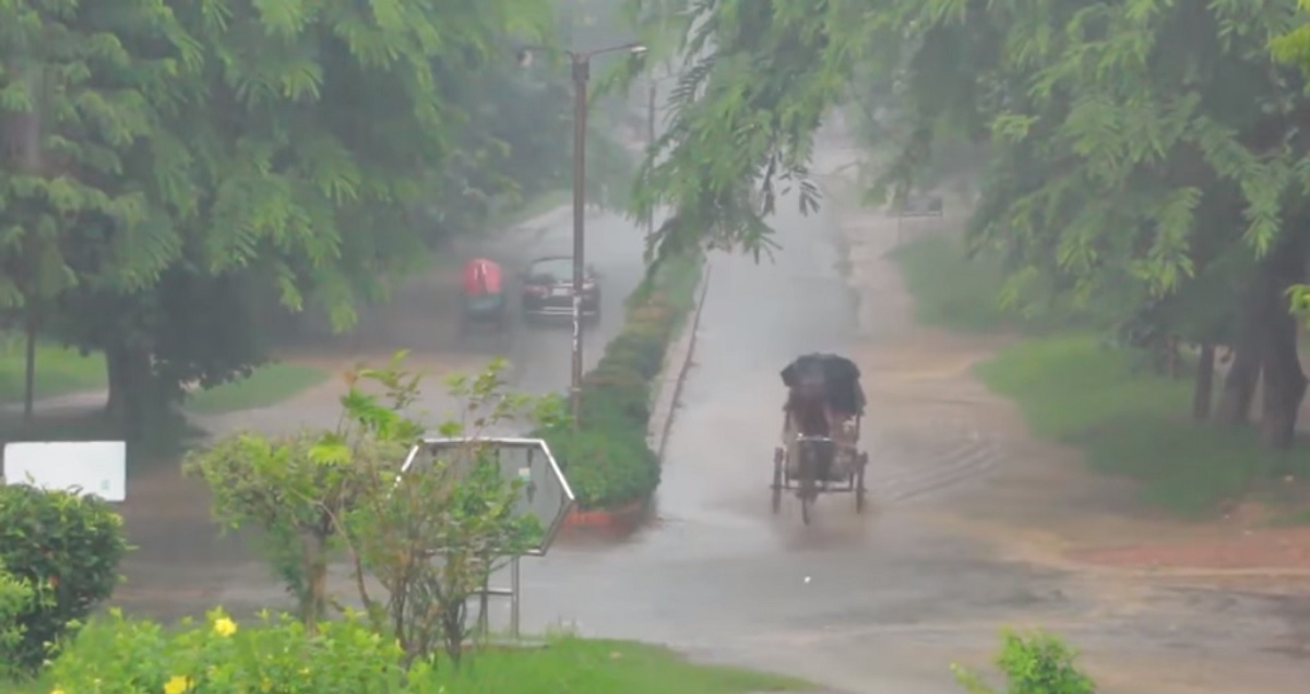 আগামী ২ দিন সারাদেশে বজ্রসহ বৃষ্টির পূর্বাভাস