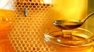 খালি পেটে মধু খাওয়ার উপকারিতা