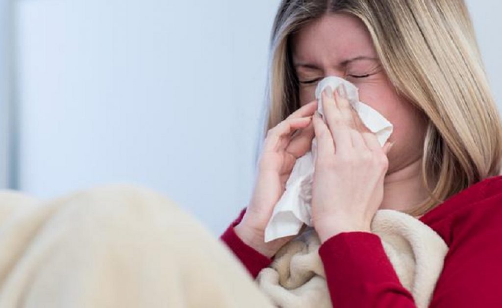 জেনে নিন করোনা ও ইনফ্লুয়েঞ্জার উপসর্গ