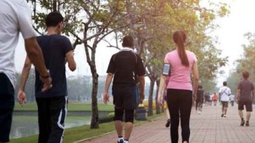 সকালে হাঁটার স্বাস্থ্য উপকারিতা