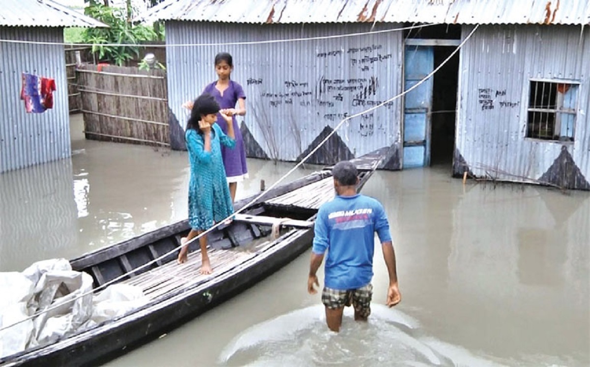 উত্তর ও মধ্যাঞ্চলে কিছুটা উন্নতি বন্যা পরিস্থিতির