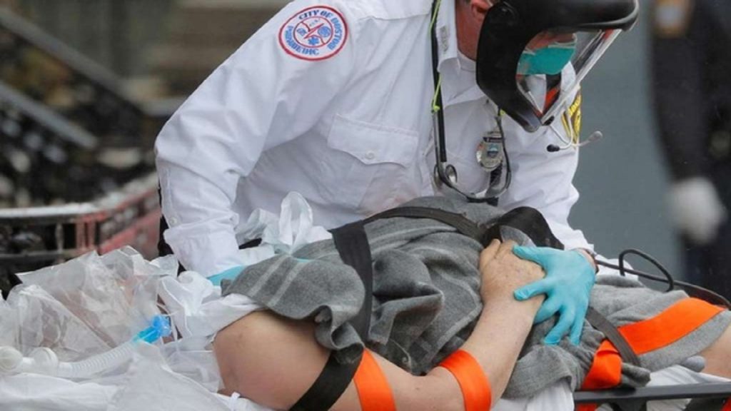 আগের দিনের তুলনায় দ্বিগুণ মৃত্যু যুক্তরাষ্ট্রে