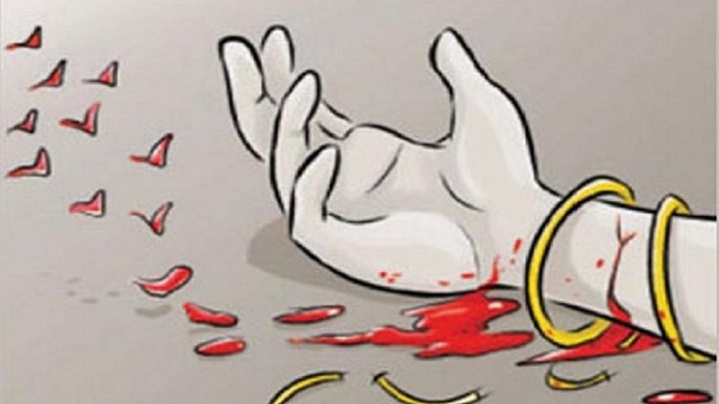 স্ত্রীকে হত্যার পর লাশ লুকাতে গিয়ে পুলিশ কনষ্টেবল আটক