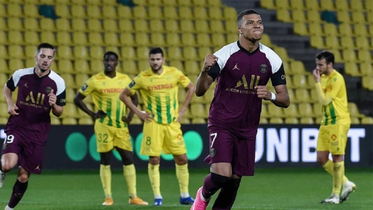 এমবাপ্পের নৈপুণ্যে পিএসজির জয়