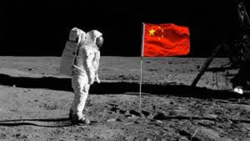 বিশ্বে দ্বিতীয় দেশ হিসেবে চাঁদের বুকে পতাকা উড়ালো চীন