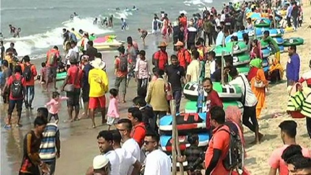 টানা ৩ দিনের ছুটিতে পর্যটন কেন্দ্রগুলোতে ভিড়