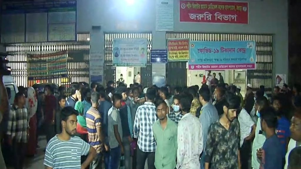 বগুড়ায় ছাত্রলীগের দু'পক্ষের সংঘর্ষে আহত ৫