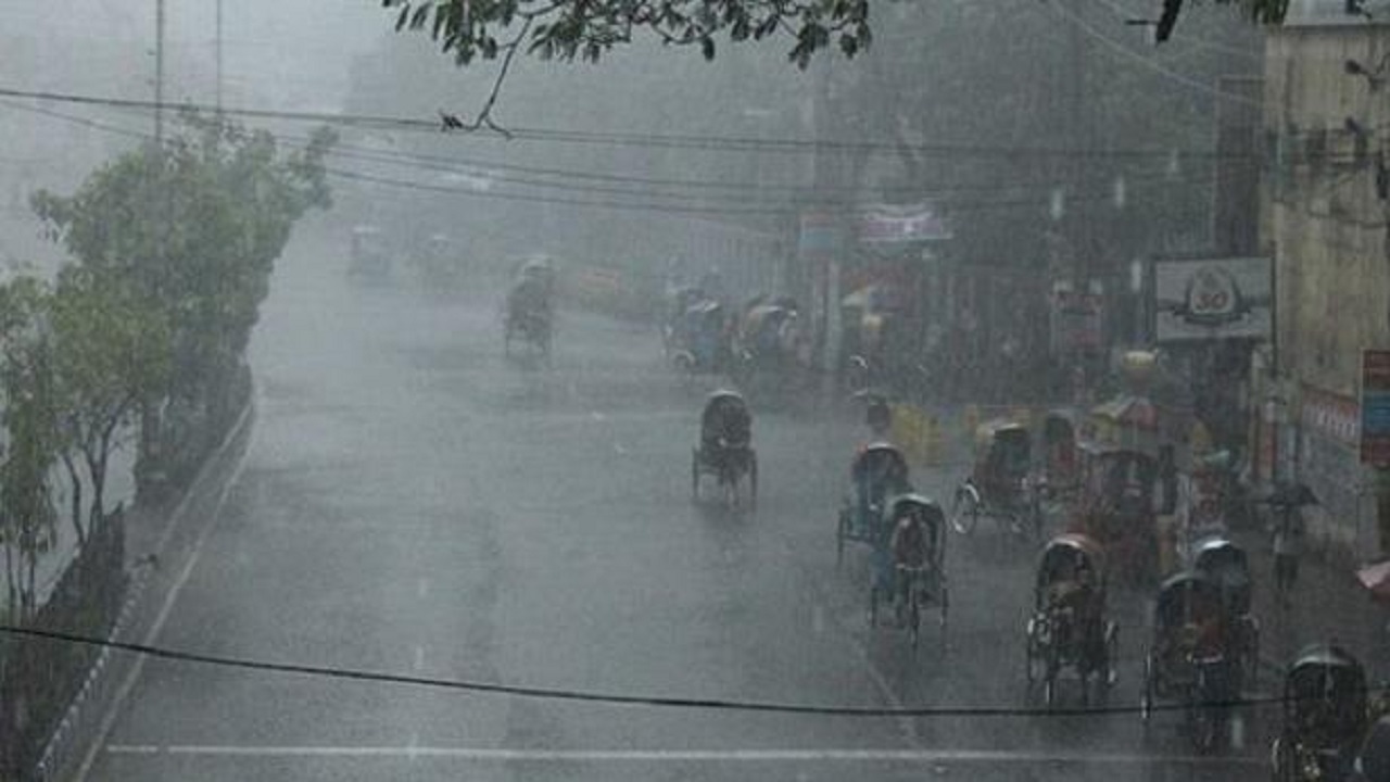 দেশের বিভিন্ন স্থানে আঘাত হানতে পারে ঝড়