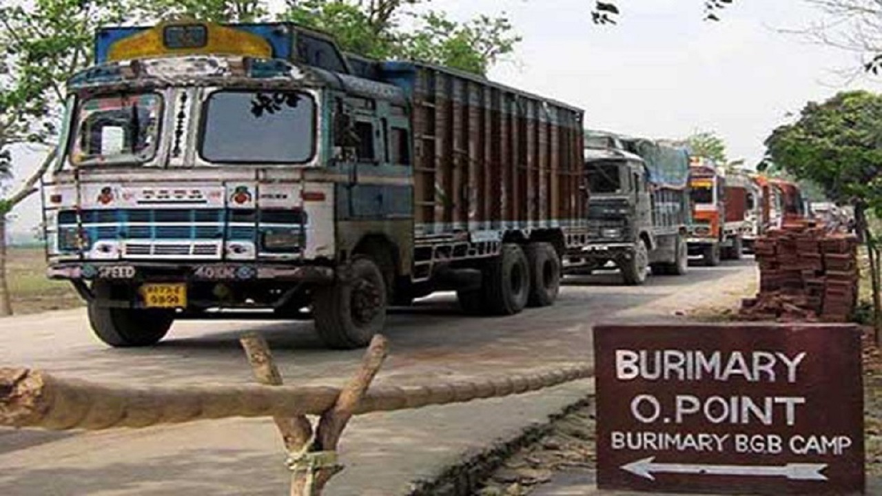 বুড়িমারী স্থলবন্দরে ভারত ফেরত ৩ শিক্ষার্থীর করোনা