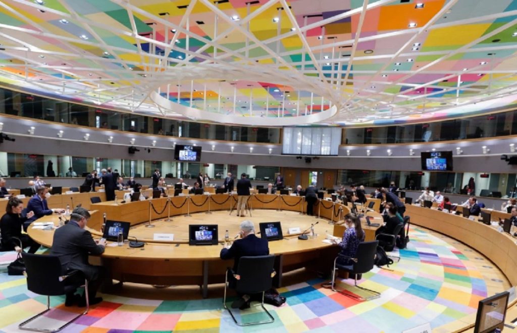 ইসরায়েল ফিলিস্তিনির মধ্যে অস্ত্রবিরতির আহ্বান ইইউ'র