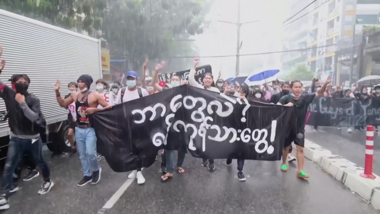 মিয়ানমারের ওপর অস্ত্র নিষেধাজ্ঞার আহ্বান ২০০'র বেশি এনজিওর