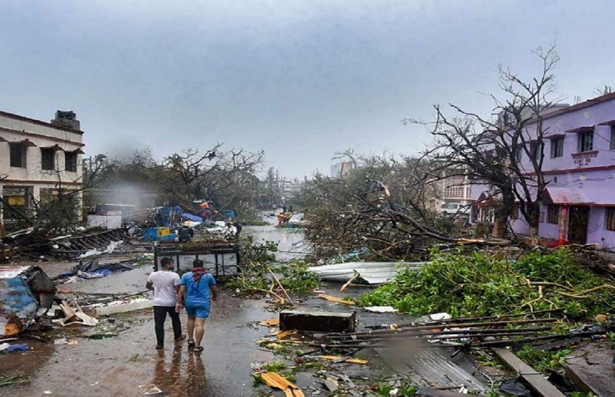 ভারতে টাউটির তাণ্ডবে প্রাণ গেলো কমপক্ষে ৯১ জনের