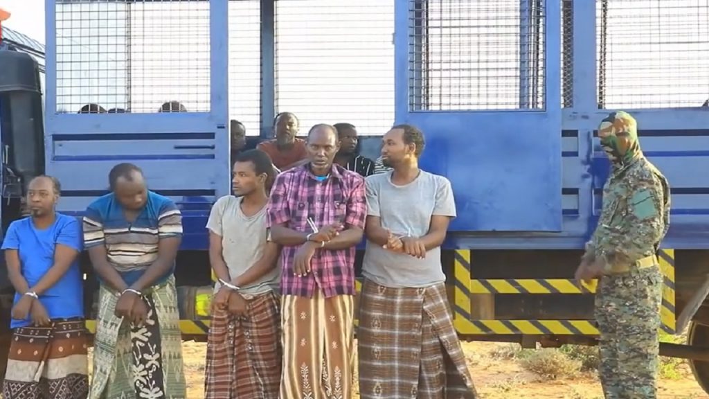 আল শাবাবের ২১ সদস্যের মৃত্যুদণ্ড কার্যকর