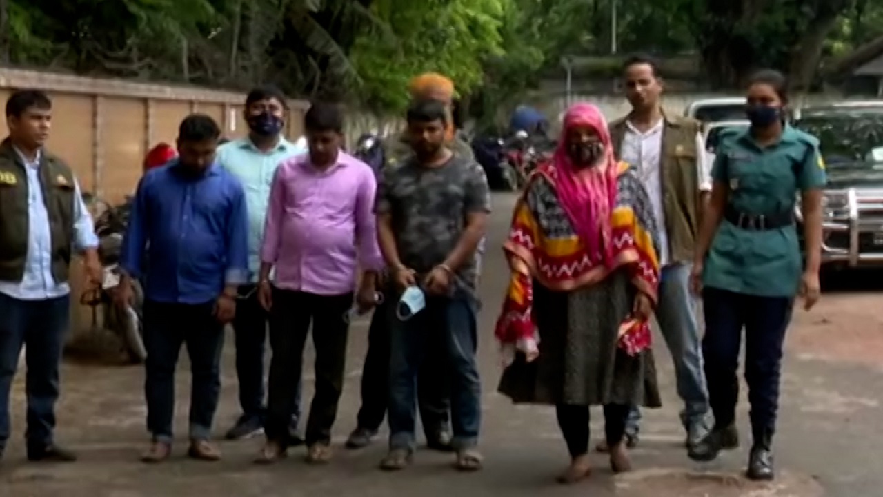 ডাচ বাংলা ব্যাংকের আড়াই কোটি টাকা আত্মসাৎ চক্রের ৪ সদস্য গ্রেফতার