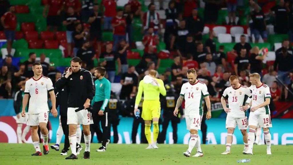 “বেঁচে গেল জার্মানি, হার না মানা হাঙ্গেরির বিদায়”