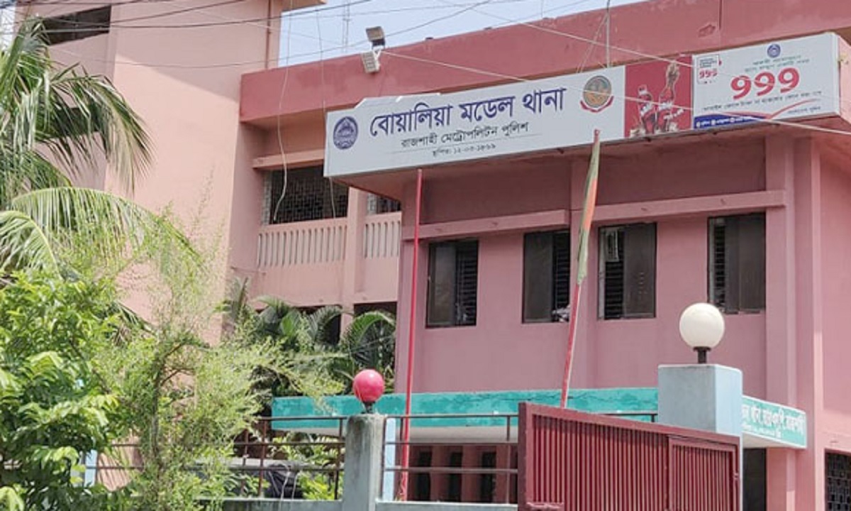 ভাইরাল ভিডিও’র সূত্র ধরে পিস্তলসহ গ্রেফতার ৩