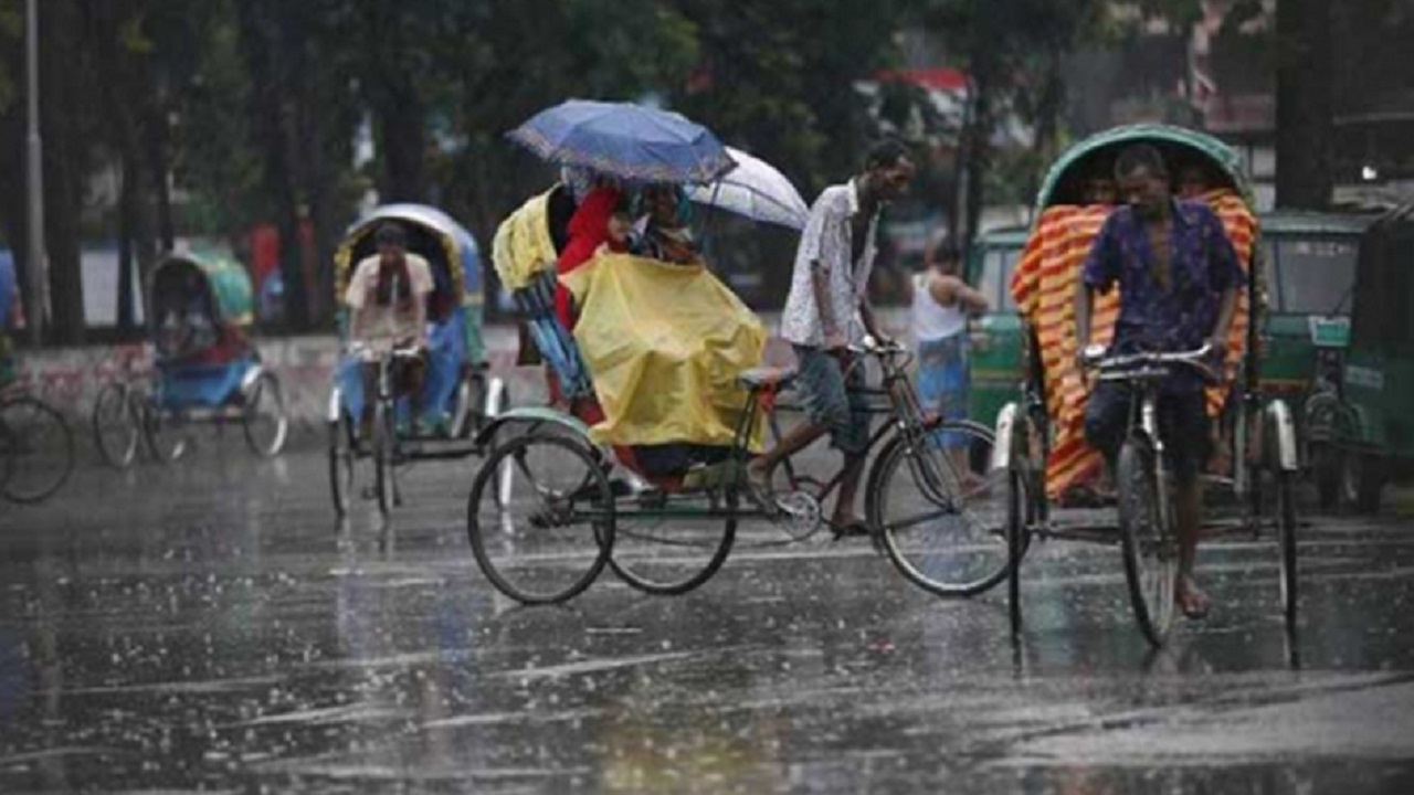 ভারি বৃষ্টি অব্যাহত থাকতে পারে আরও ২ দিন