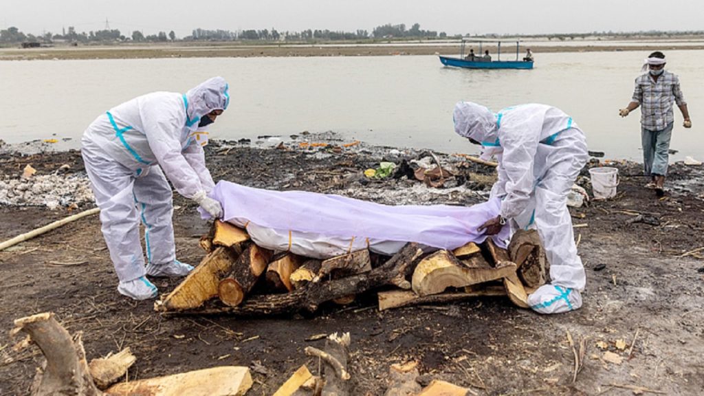 করোনায় বিশ্বে আরও সাড়ে ৬ হাজার মানুষের মৃত্যু