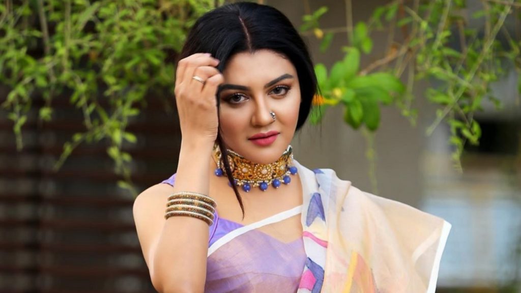 ‘প্রাণবিক বন্ধু’ সম্মাননায় ভূষিত জয়া আহসান