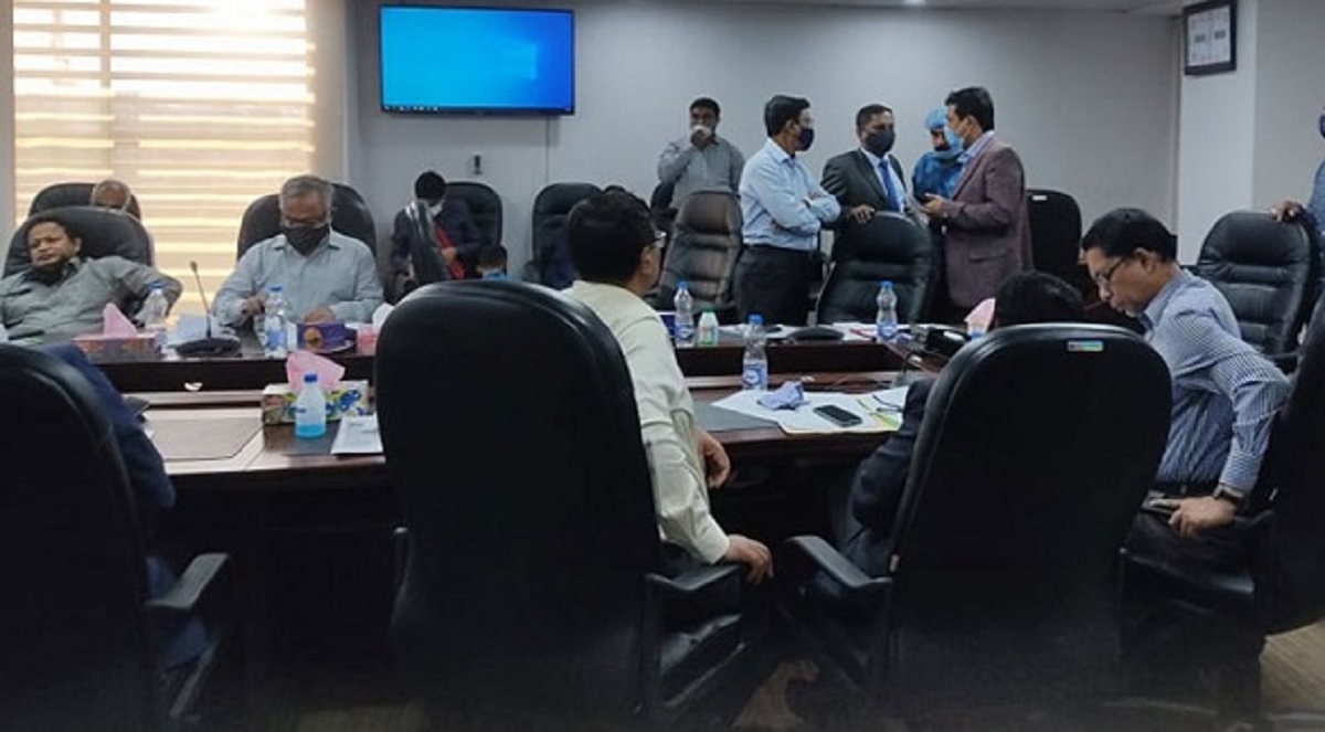 দূরপাল্লার বাসে প্রতি কিলোতে ২ টাকা, মহানগরে ১.৭০ টাকা ভাড়া নির্ধারণের প্রস্তাব