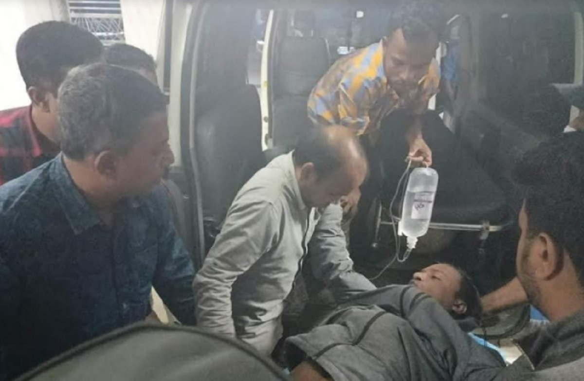 গাজীপুরে পোশাক কারখানার কর্মকর্তাকে গুলি