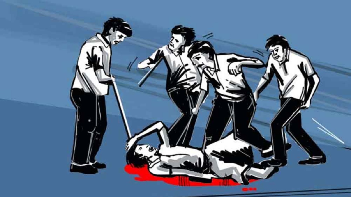 অনুমতি না নিয়ে কল থেকে পানি খাওয়ায় বৃদ্ধকে পিটিয়ে হত্যা