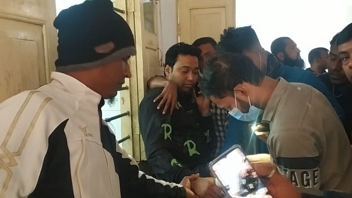 গোলাম রাব্বানীকে নিজ এলাকায় কুপিয়েছে দুর্বৃত্তরা