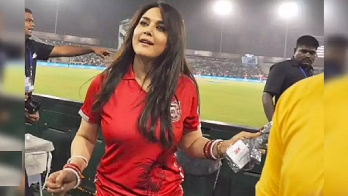 যে কারণে এবারের আইপিএল নিলামে থাকছেন না প্রীতি জিনতা