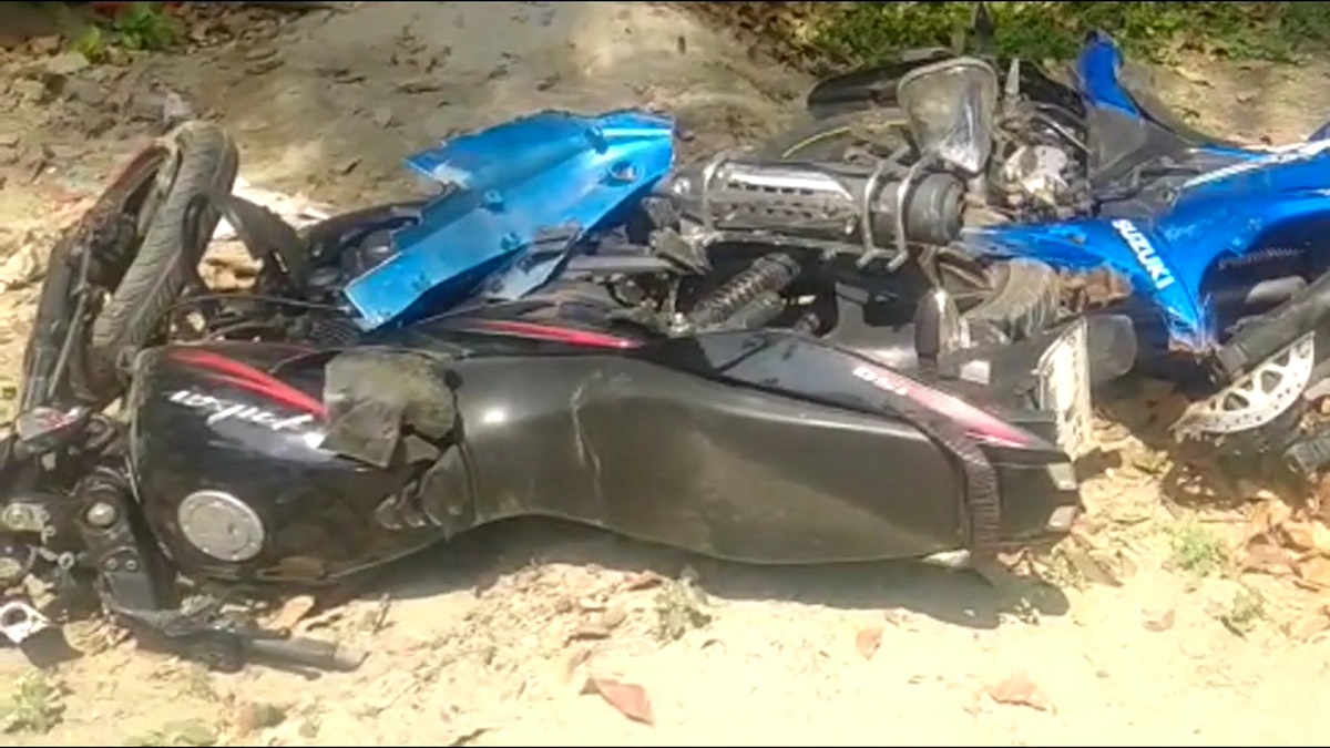 পটুয়াখালীতে সড়ক দুর্ঘটনায় শিশুসহ নিহত ৩