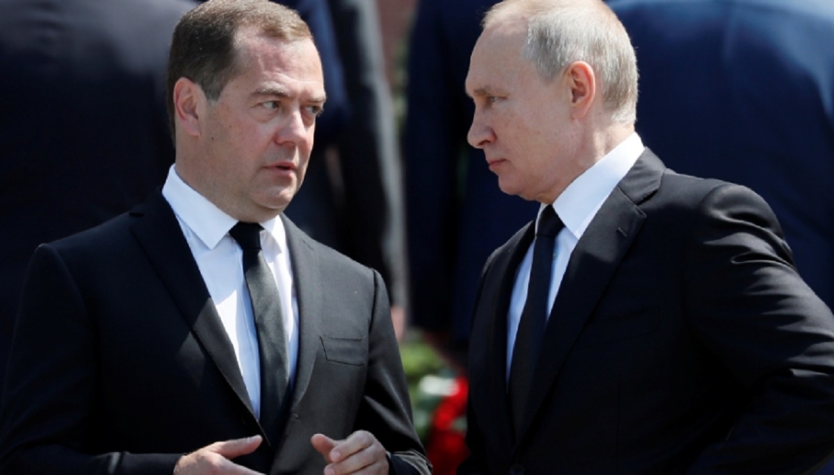 ‘সুইডেন ও ফিনল্যান্ড ন্যাটোতে যোগ দিলে পরমাণু অস্ত্র ব্যবহারে বাধ্য হবে রাশিয়া’