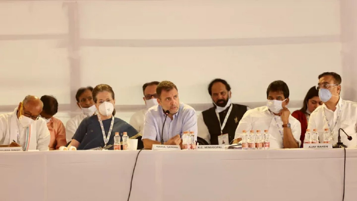 ভিন্নমতাবলম্বীদের দাবিতে কংগ্রেসের কেন্দ্রীয় নেতাদের সায়