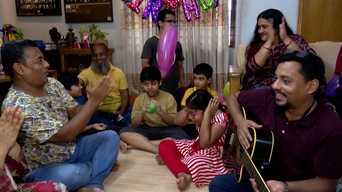 একক পরিবারের পাশাপাশি টিকে আছে যৌথ পরিবারও