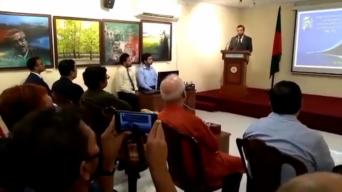 কলকাতার ৮ স্থানে দেখানো হয় পদ্মা সেতুর উদ্বোধনী অনুষ্ঠান