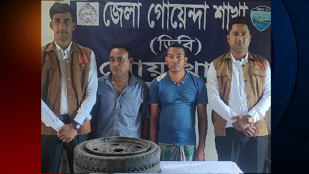 ১০ টাকা ভাড়া নিয়ে ঝগড়ার জেরে রিকশাচালককে খুন, ৬ মাস পর গ্রেফতার ২