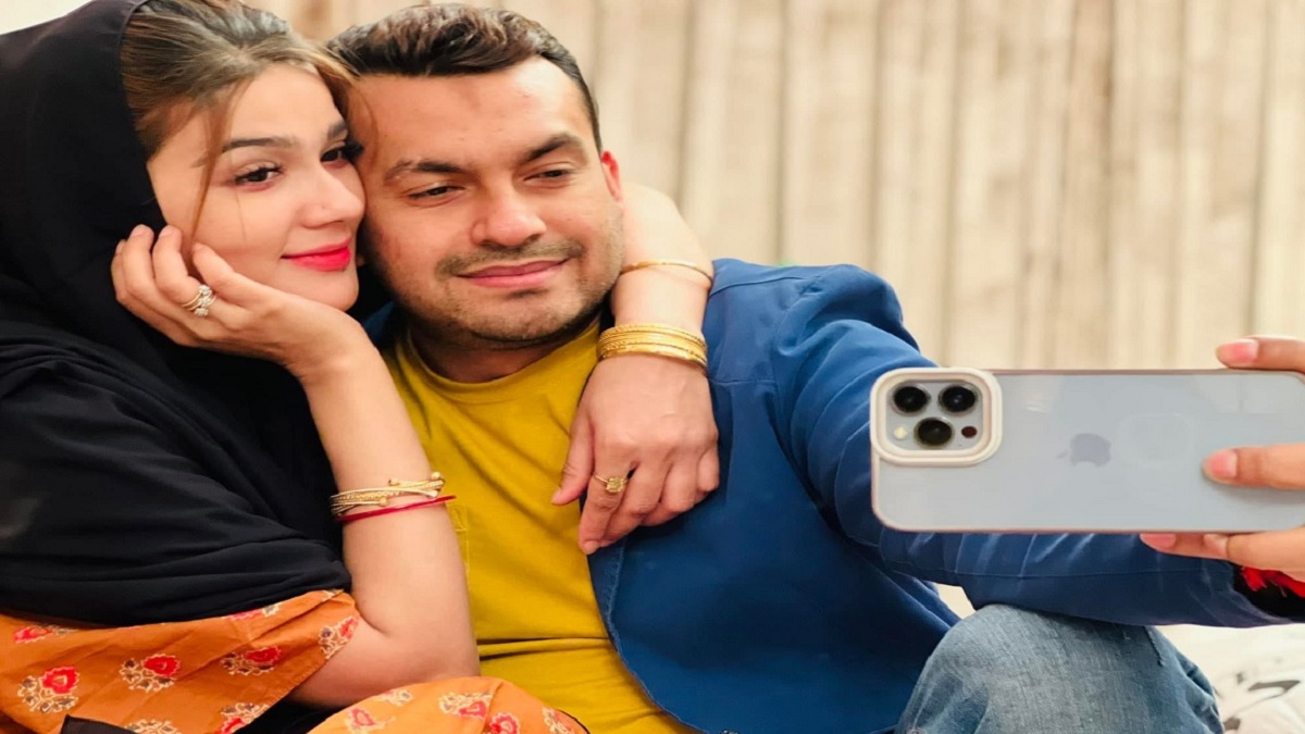 মা হচ্ছেন মাহি