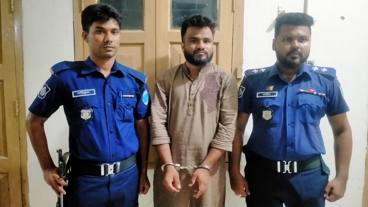 সিলেটে আটক হিরো আলমকে ‘হত্যার হুমকি’ দেয়া যুবক