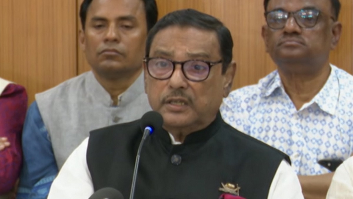 বিএনপি অস্ত্র কিনে মজুত করছে: কাদের