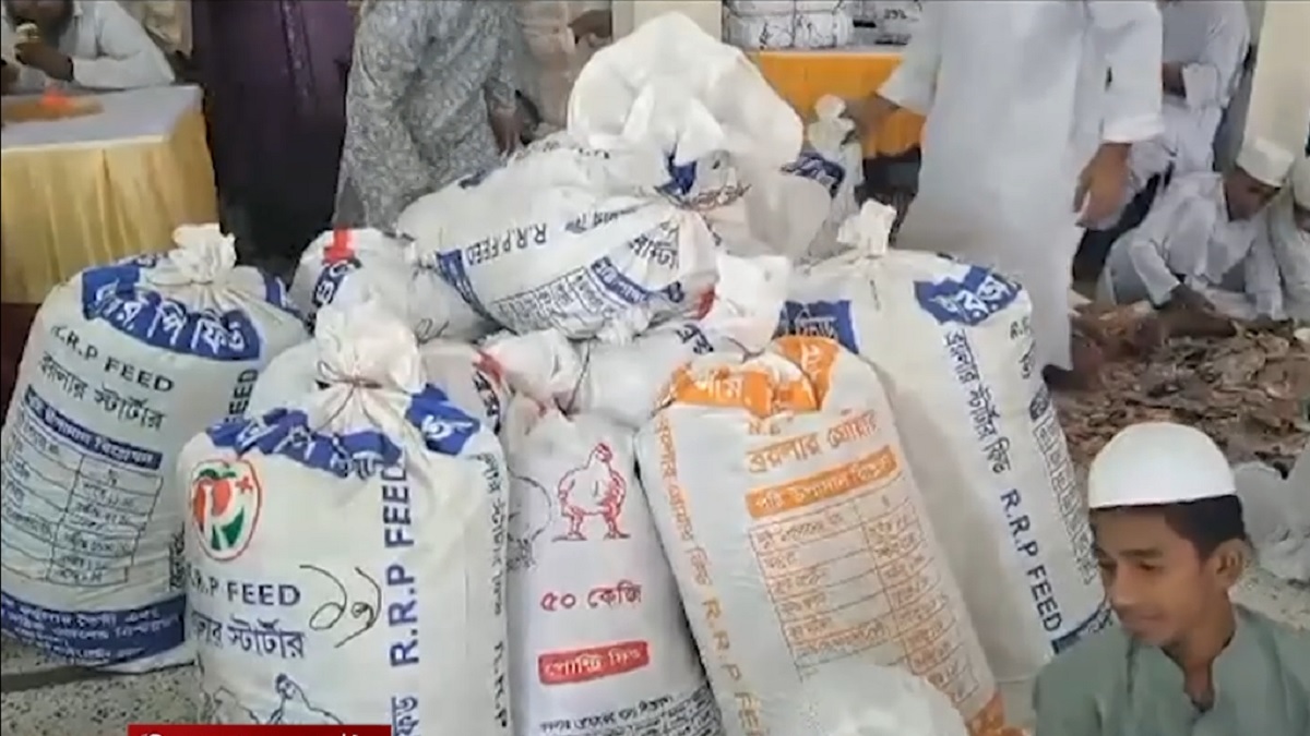 পাগলা মসজিদের দান বাক্সে মিললো ২৩ বস্তা টাকা ও স্বর্ণালঙ্কার