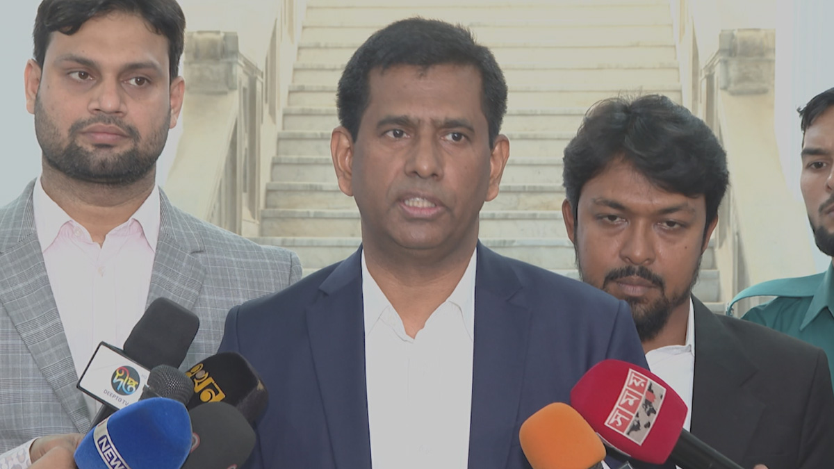 কাল আন্তর্জাতিক অপরাধ ট্রাইব্যুনালে হাজির হবেন ১৪ আসামি: চিফ প্রসিকিউটর