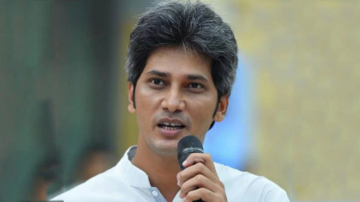 ক্ষমতায় থেকে দল গঠন মানুষ স্বাভাবিকভাবে নেবে না: সাকি