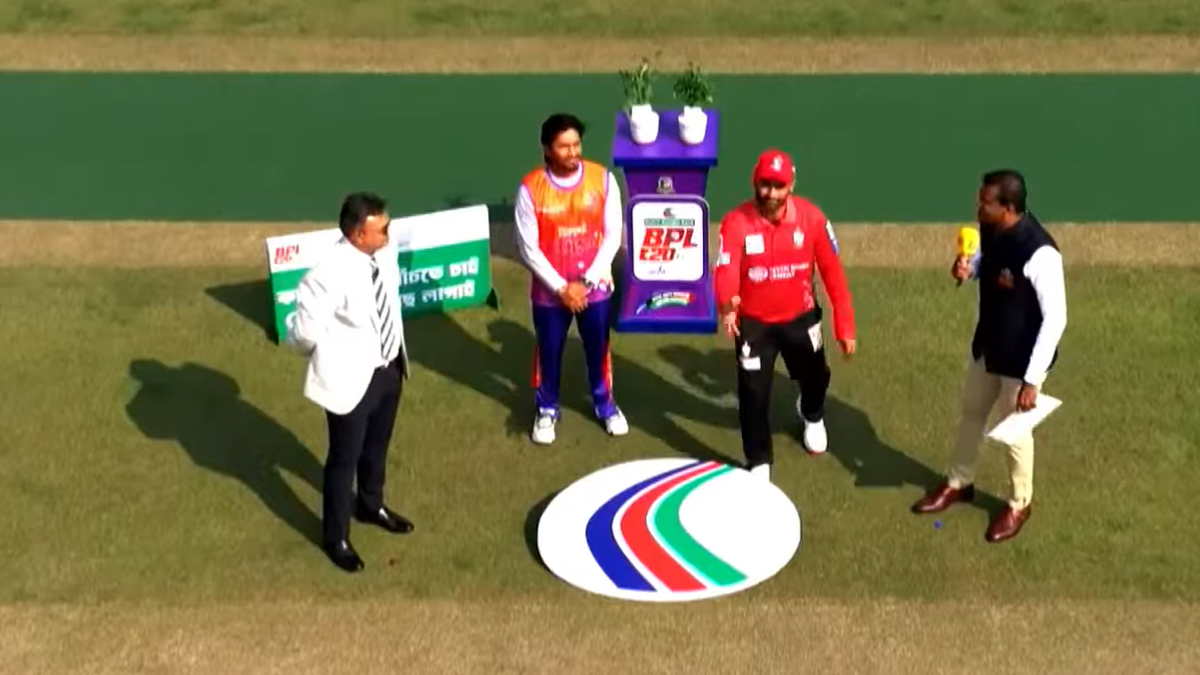 উদ্বোধনী ম্যাচে রাজশাহীর বিপক্ষে টস জিতে ফিল্ডিংয়ে বরিশাল