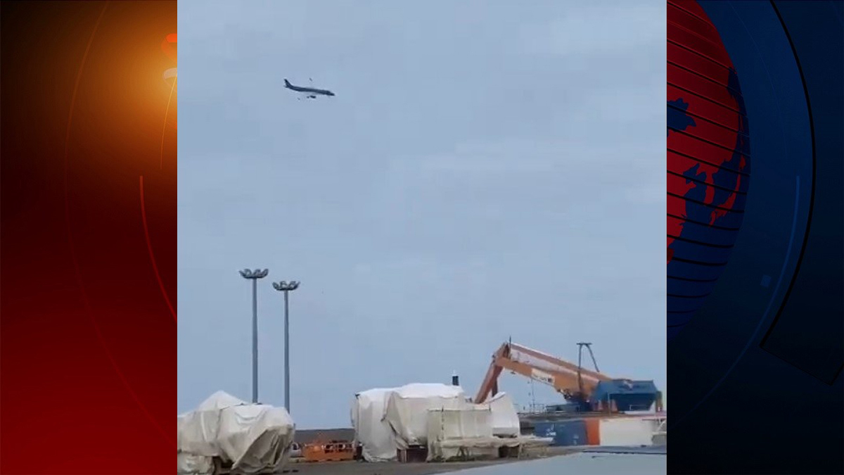 কাজাখস্তানে আজারবাইজান এয়ারলাইন্সের ১টি যাত্রীবাহী বিমান বিধ্বস্ত