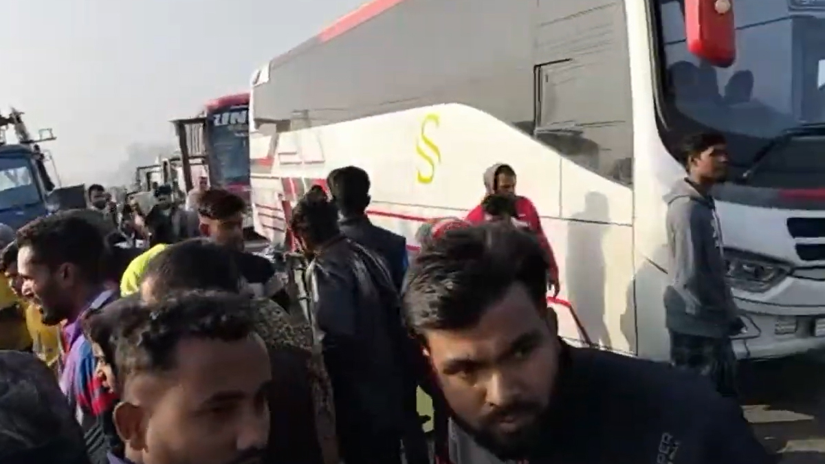 হবিগঞ্জে ট্রাকের ধাক্কায় প্রাণ গেল ২ নারীর