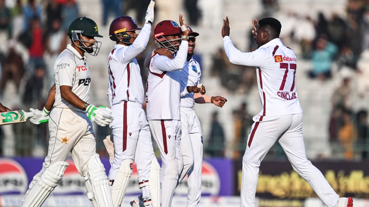 ওয়ারিক্যানের ফাইফার, তিন দশক পর পাকিস্তানে টেস্ট জয় উইন্ডিজের