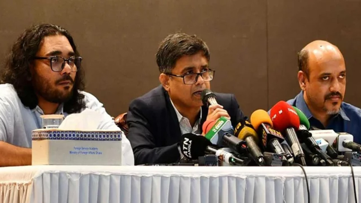 চুরি হওয়া অর্থ ফিরিয়ে আনতে কাজ করছে সরকার: প্রেস উইং