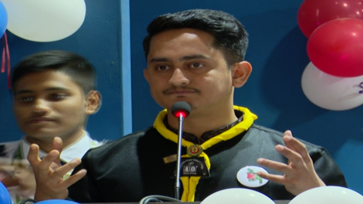 তরুণদের চিন্তাভাবনাকে রাজনীতিবিদরা হুমকি মনে করে: সারজিস