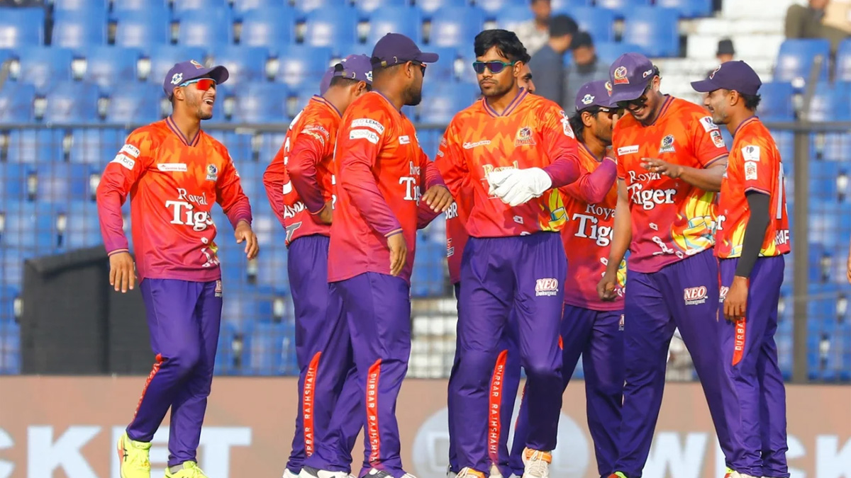 দুর্বার রাজশাহীর ফ্র্যাঞ্চাইজি মালিককে জিজ্ঞাসাবাদ, বকেয়া পরিশোধের প্রতিশ্রুতি